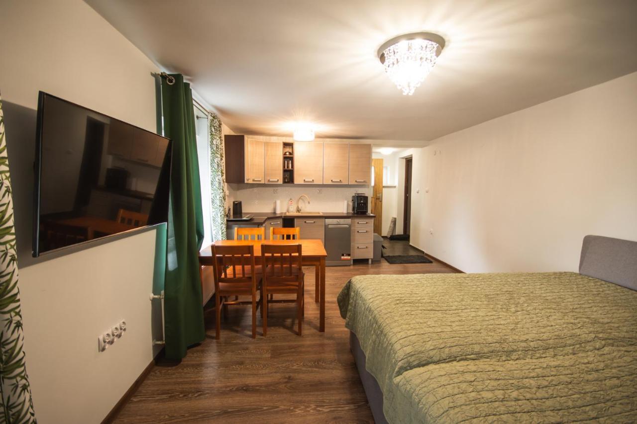 Zielna 16. Apartment